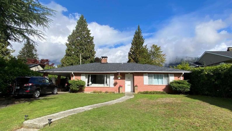 918 Wentworth Avenue, Forest Hills NV, North Vancouver 